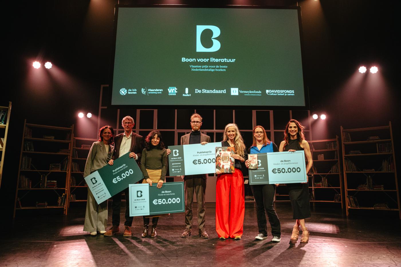 De winnaars van de Boon 2025, mensen op een podium