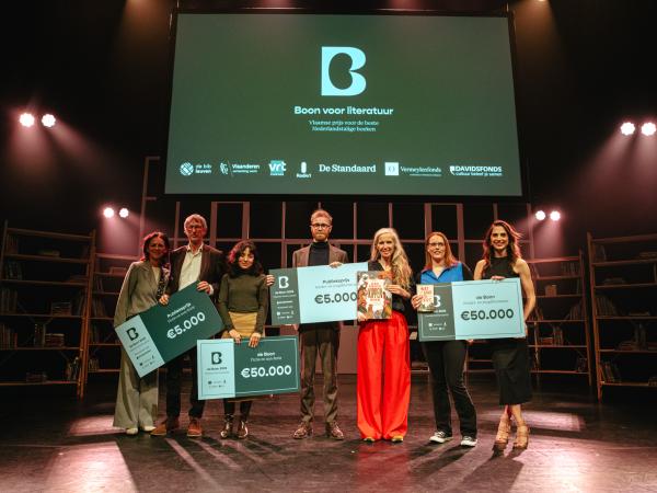 De winnaars van de Boon 2025, mensen op een podium